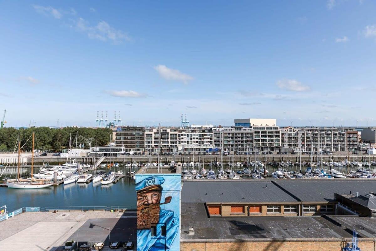 Huswell - Lovely New Apartment At The Harbor + Parking Bruges Extérieur photo