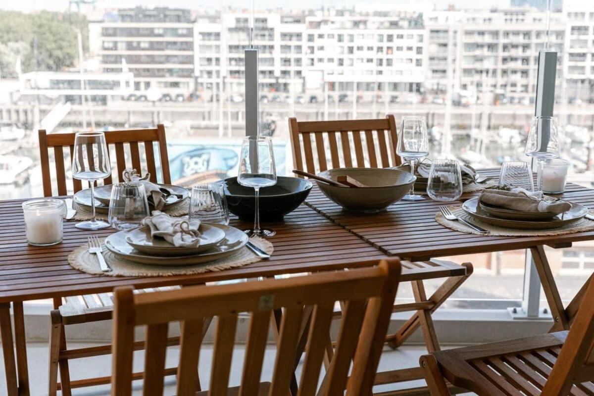 Huswell - Lovely New Apartment At The Harbor + Parking Bruges Extérieur photo